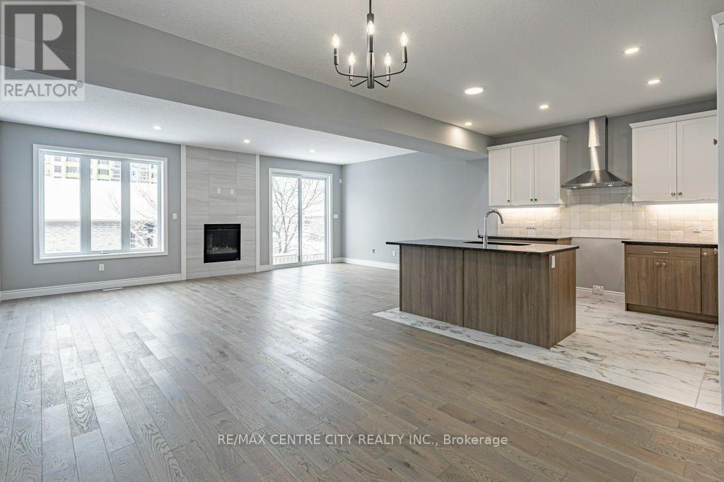 1596 Noah Bend, London North, Ontario  N6G 5S1 - Photo 8 - X12352513