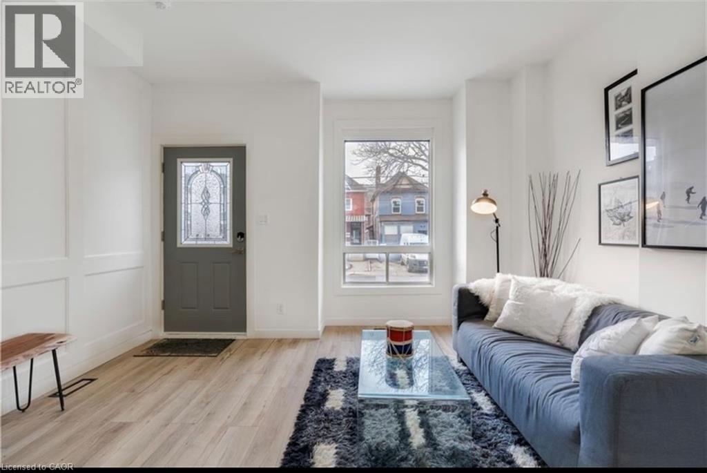 40 Fullerton Avenue, Hamilton, Ontario  L8L 6G8 - Photo 2 - 40747080