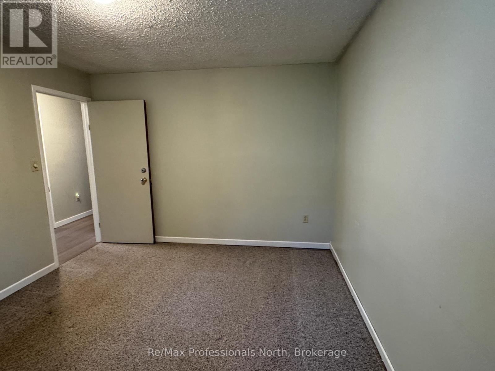 125 Taylor Road, Bracebridge, Ontario P1L 1J5 - Photo 18 - X12230386