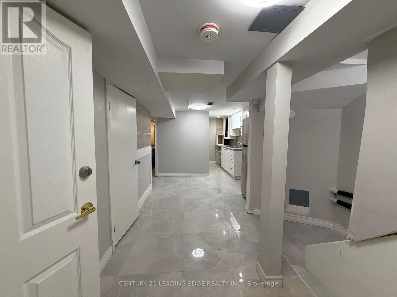 Lower - 360 Guelph Street, Oshawa, Ontario  L1H 6J5 - Photo 7 - E12352470
