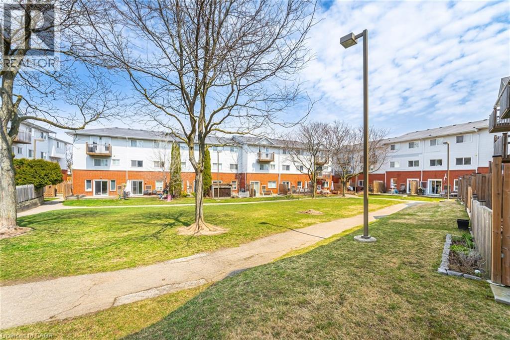 33 Wylie Circle Unit# 40, Georgetown, Ontario  L7G 5M1 - Photo 42 - 40747817