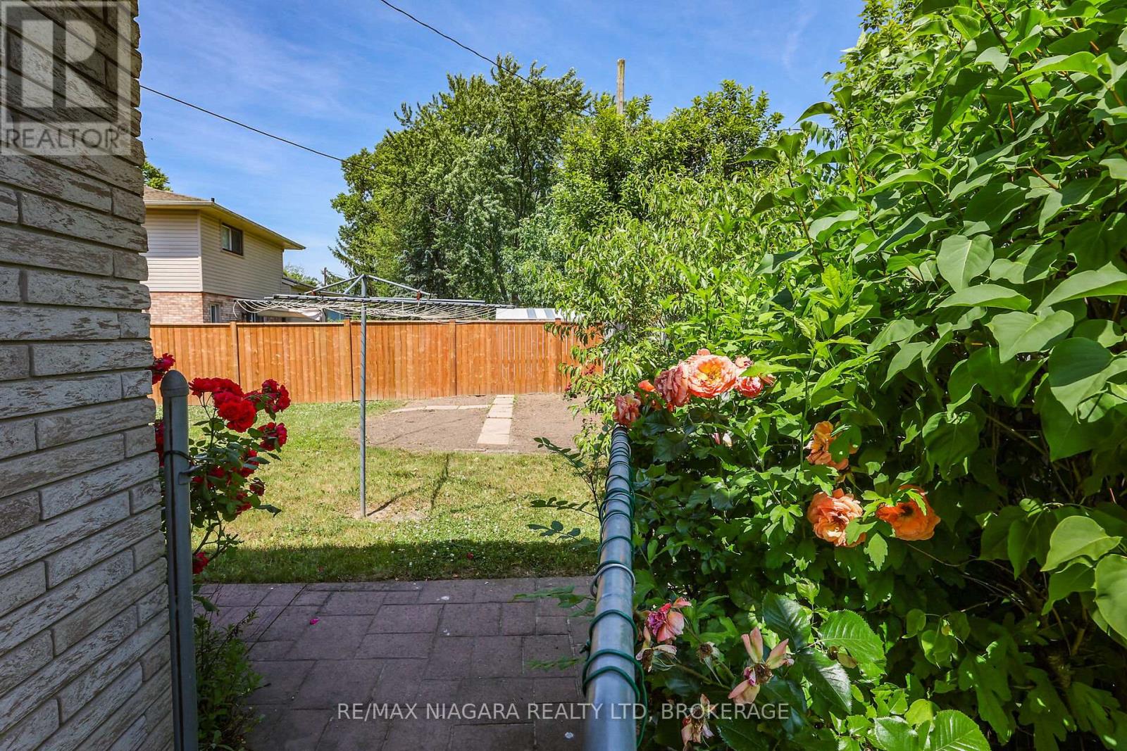 25 Oak Street, Welland, Ontario  L3C 3A1 - Photo 39 - X12352614