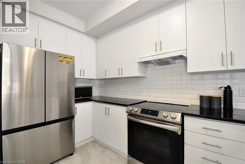 677 Park Road N Unit# 93, Brantford, Ontario  N3R 0C2 - Photo 11 - 40748025