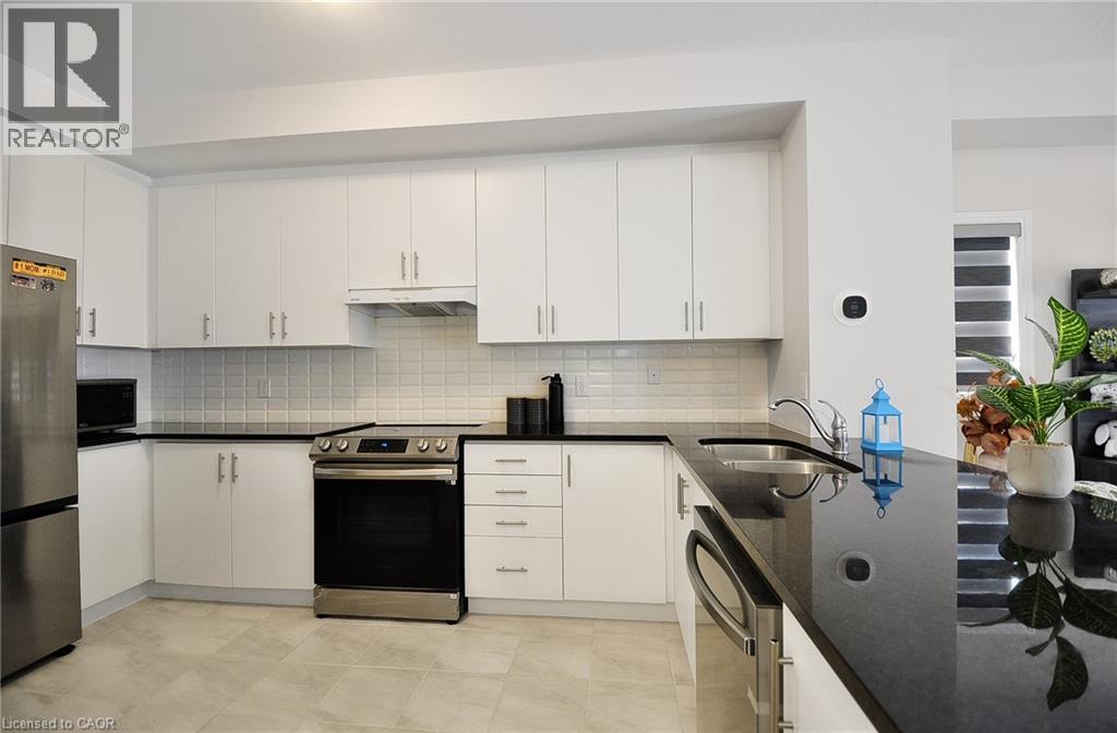 677 Park Road N Unit# 93, Brantford, Ontario  N3R 0C2 - Photo 9 - 40748025