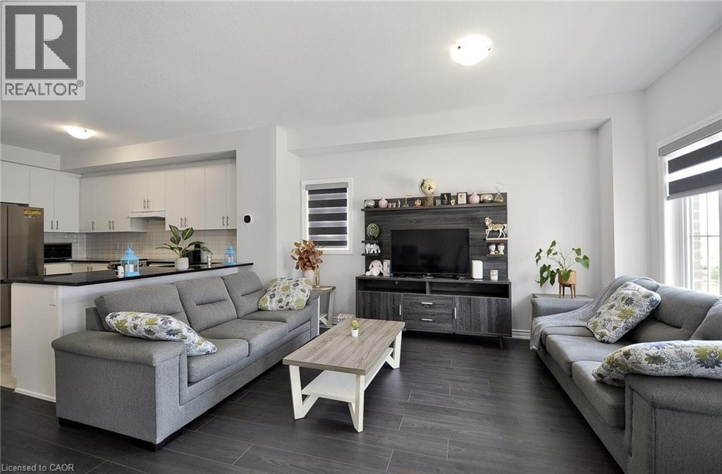 677 Park Road N Unit# 93, Brantford, Ontario  N3R 0C2 - Photo 5 - 40748025