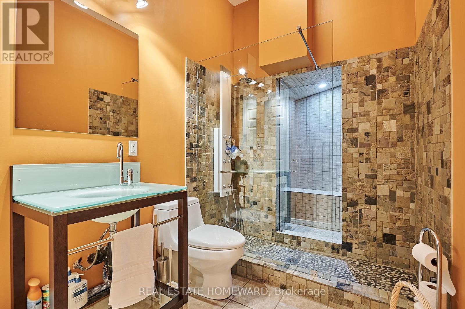 4 Isaac Devins Avenue, Vaughan, Ontario  L4L 0A4 - Photo 23 - N12352428