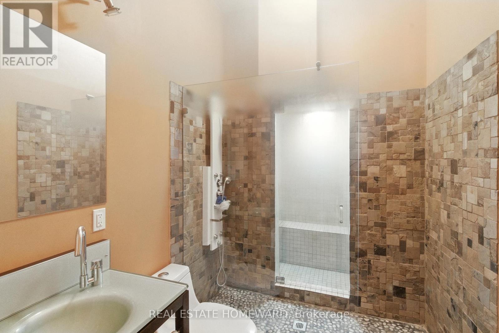 4 Isaac Devins Avenue, Vaughan, Ontario  L4L 0A4 - Photo 24 - N12352428