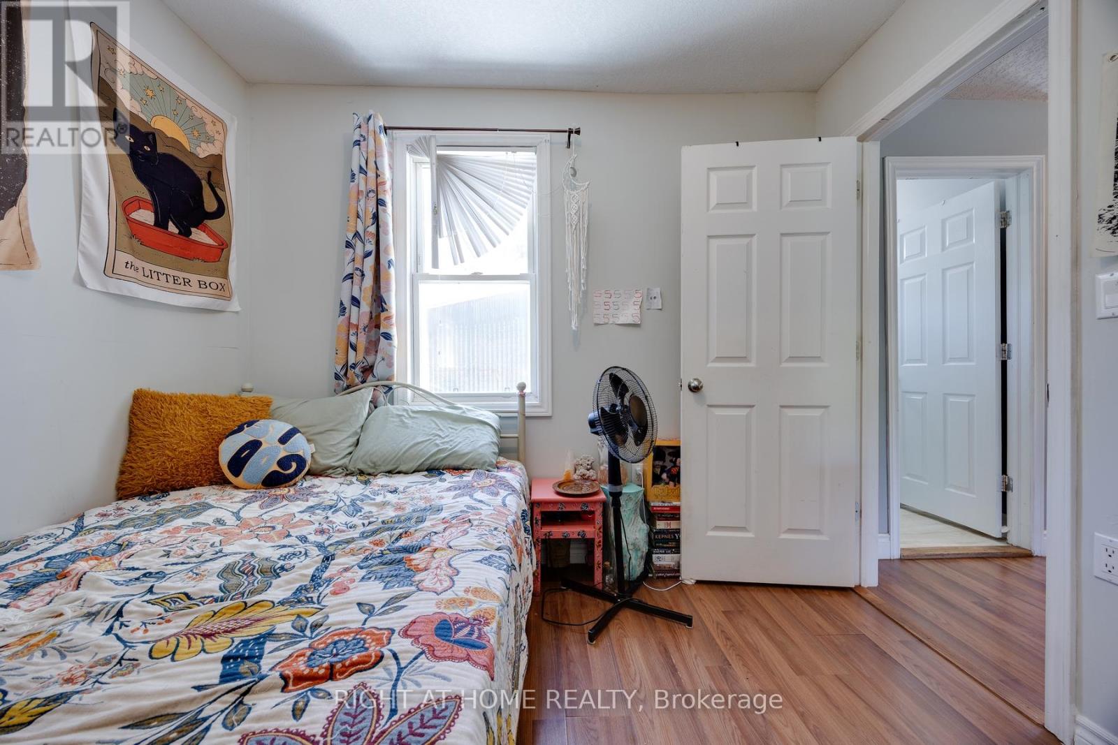 1024 Ferrier Avenue, Innisfil, Ontario  L0L 1W0 - Photo 30 - N12352444