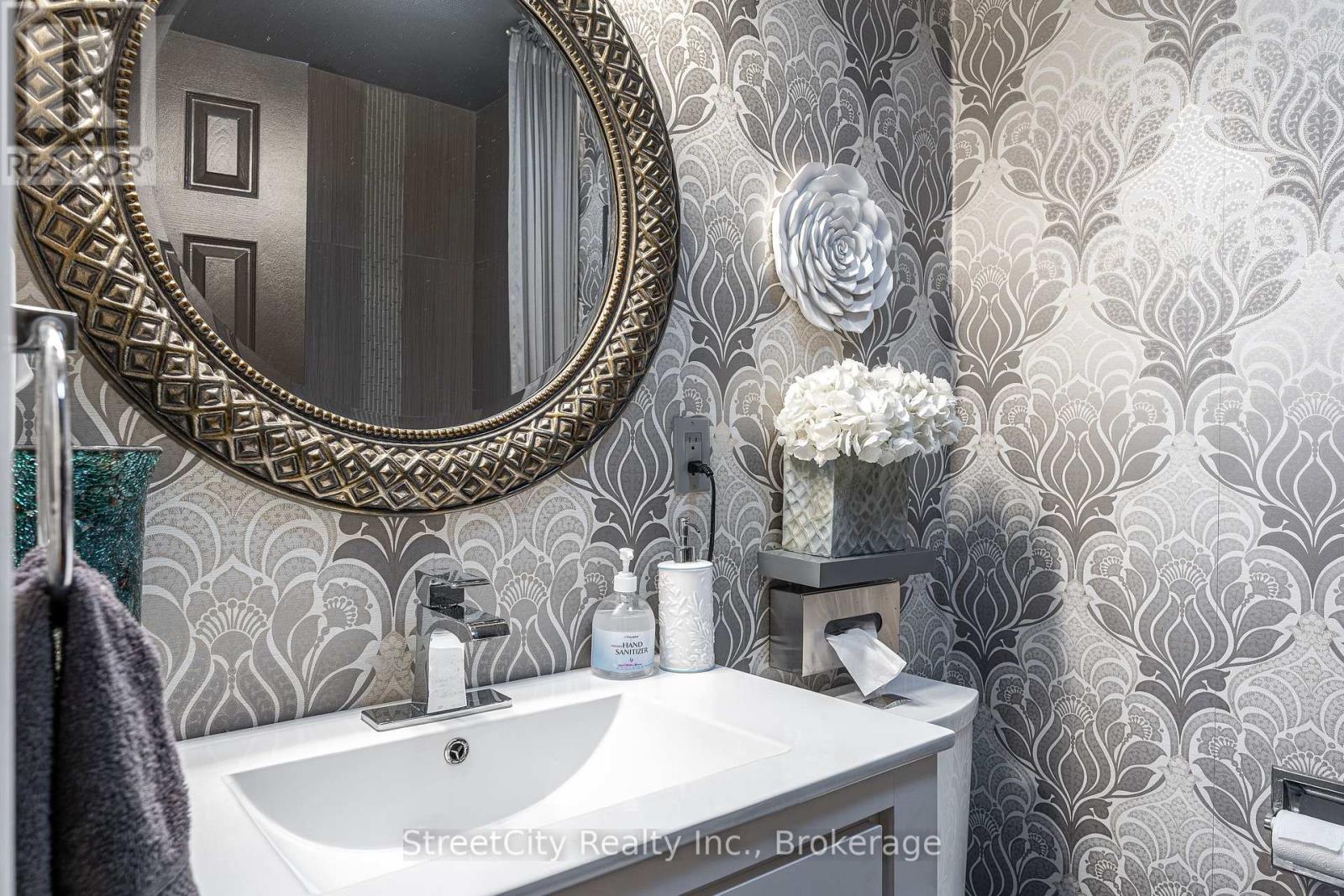 34 Nithview Court, Wilmot, Ontario N3A 2H4 - Photo 21 - X12352501