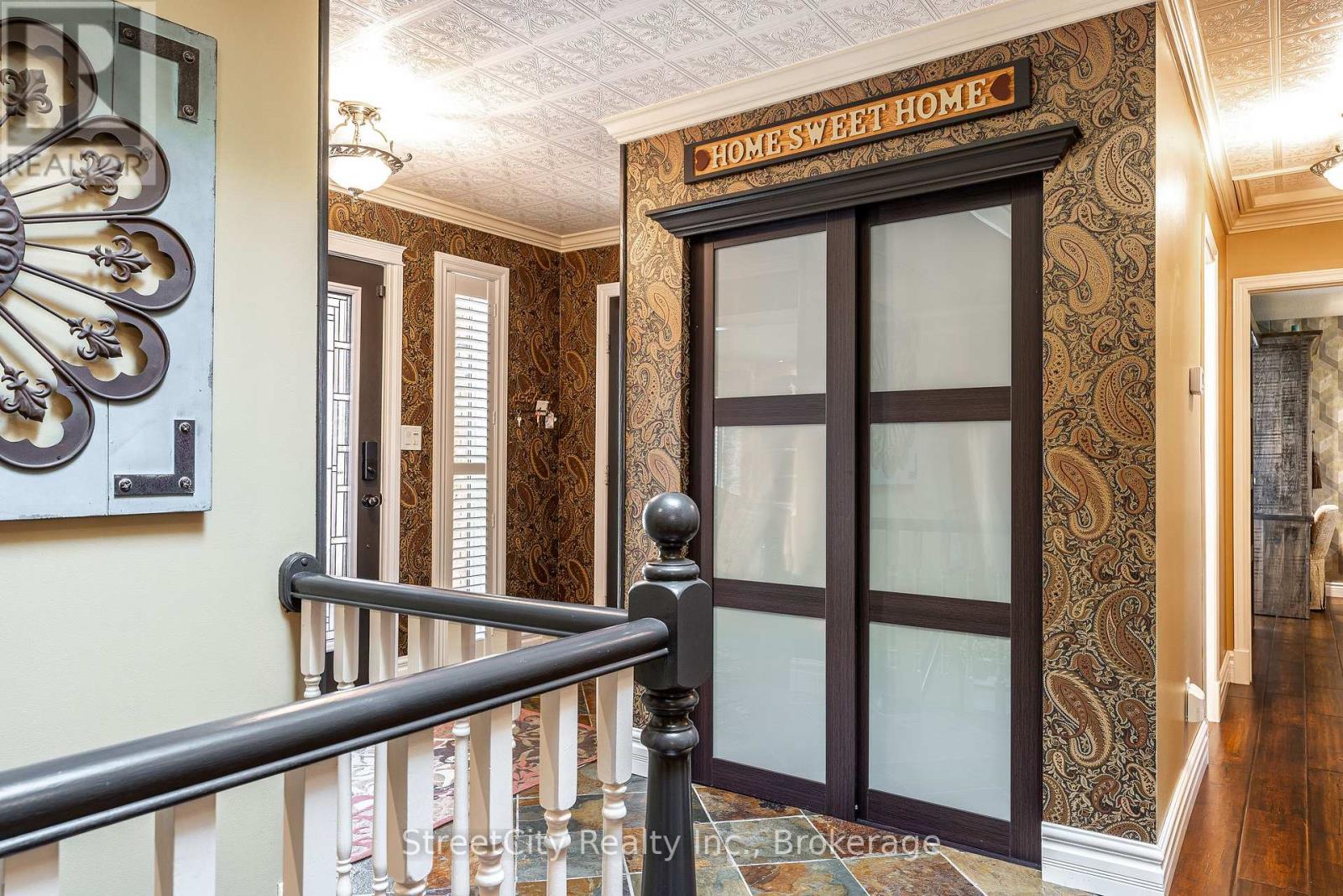 34 Nithview Court, Wilmot, Ontario N3A 2H4 - Photo 6 - X12352501