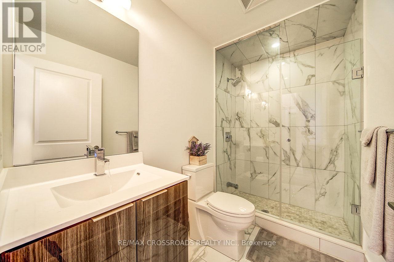 513 - 20 Shore Breeze Drive S, Toronto, Ontario  M8V 0C7 - Photo 5 - W12352432