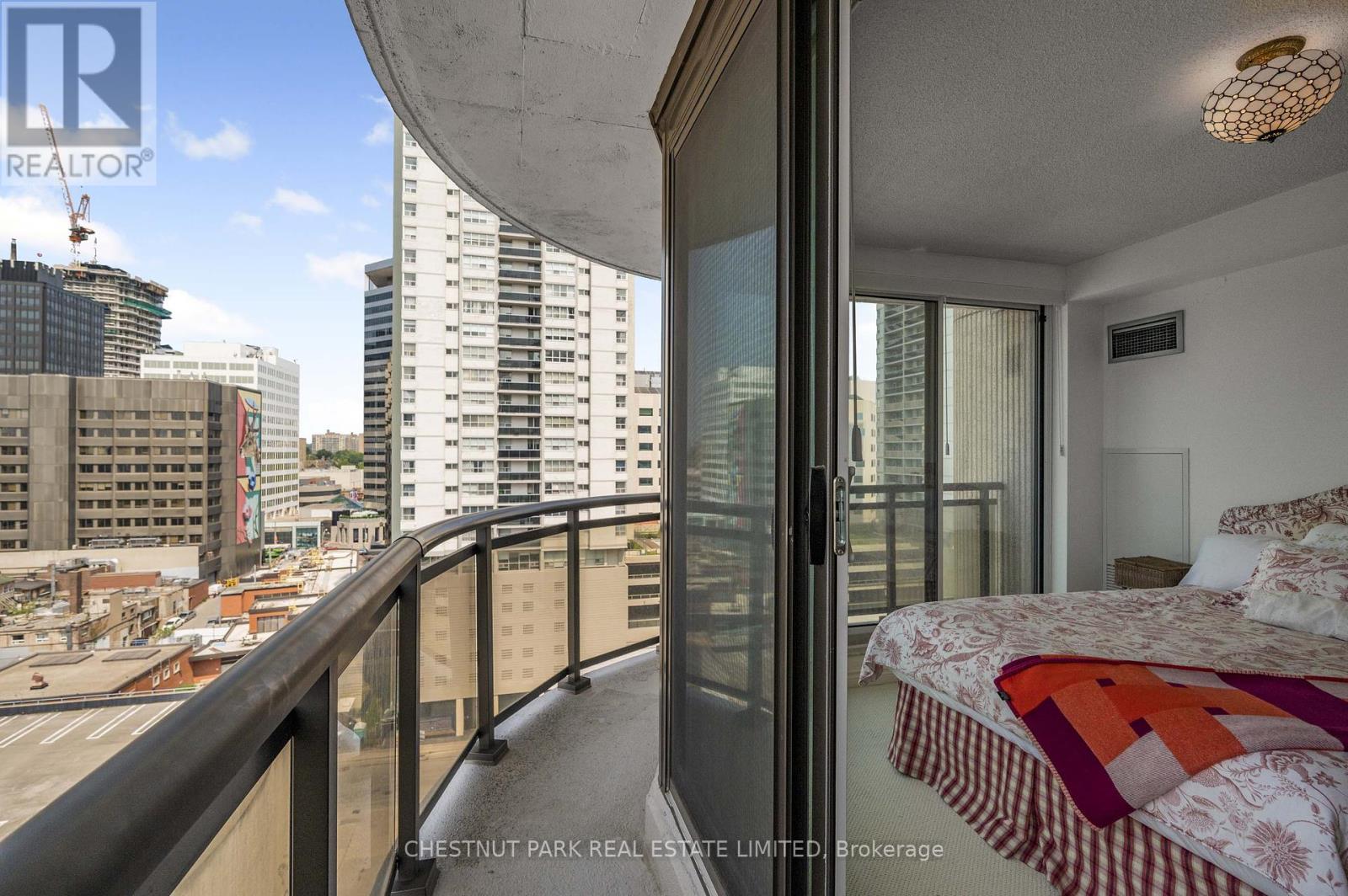 Ph G - 40 Rosehill Avenue, Toronto, Ontario  M4T 1G5 - Photo 21 - C12339748