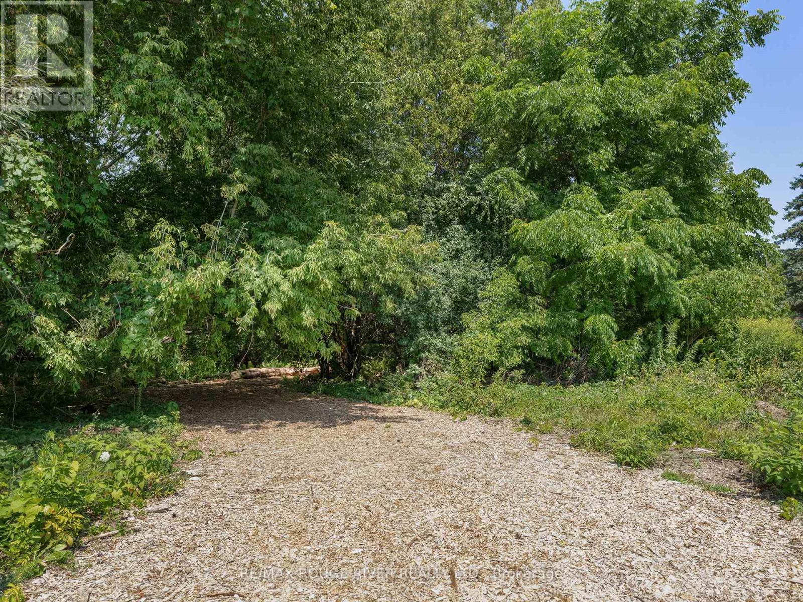 3-1000 D'arcy Street, Cobourg, Ontario K9A 4B6 - Photo 9 - X12352571