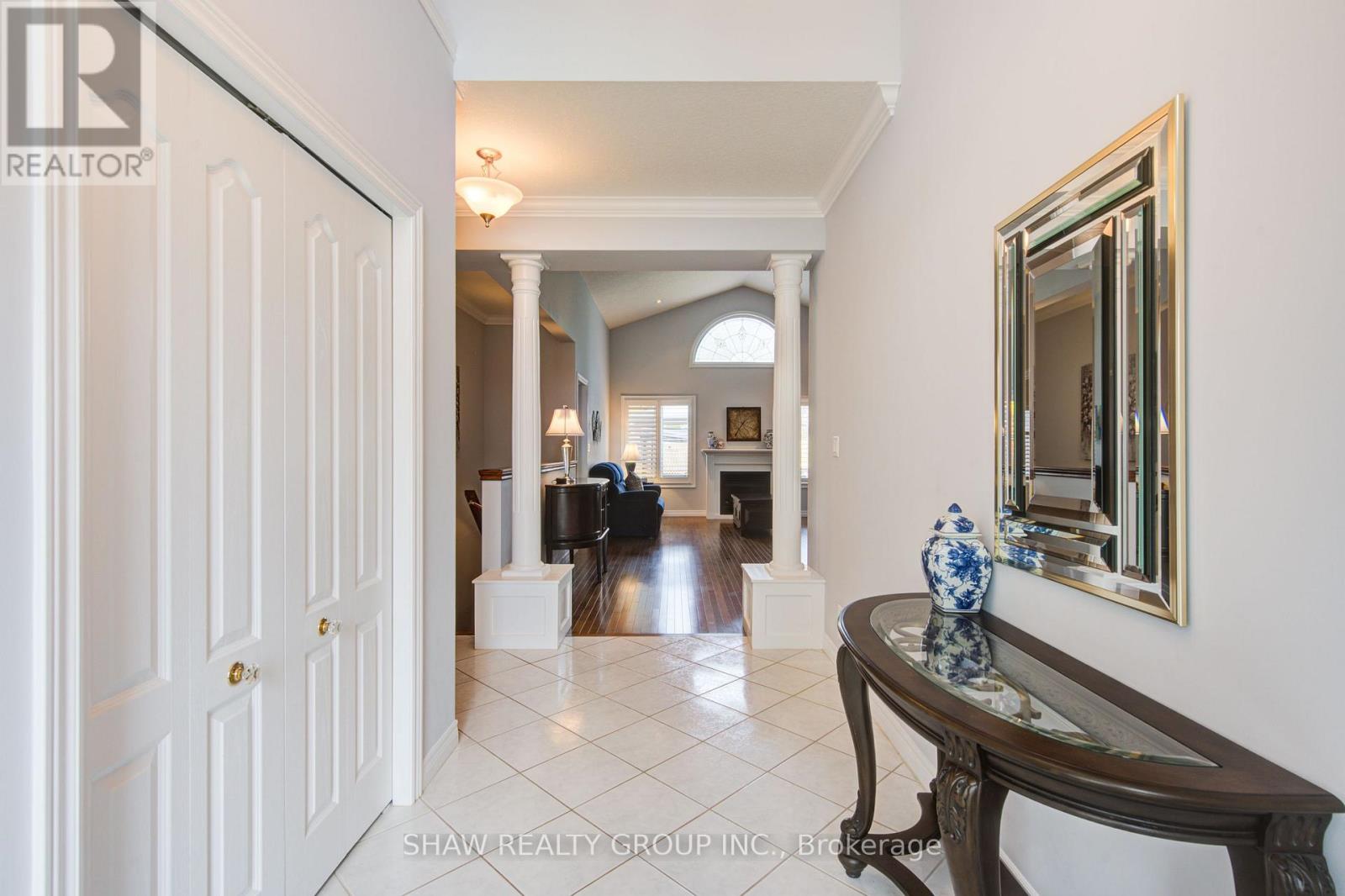 Property at 603 FOX HOLLOW COURT image 3