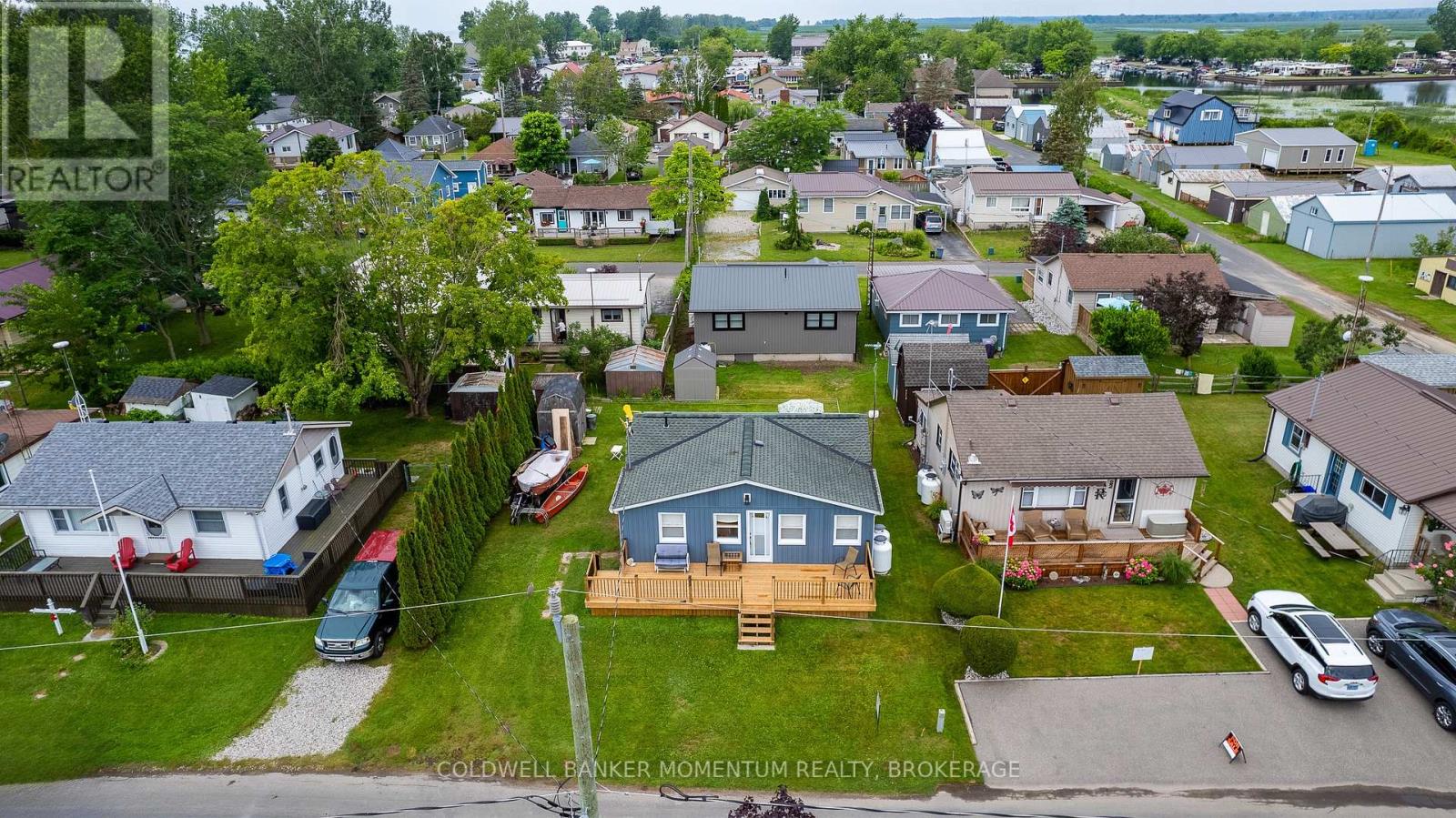 20 Fourth Avenue, Norfolk, Ontario  N0E 1M0 - Photo 1 - X11964500