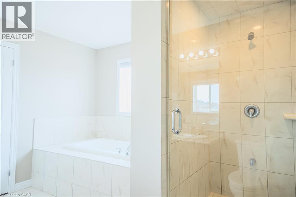 14 Waterbow Trail, Kitchener, Ontario  N2A 0K7 - Photo 41 - 40750083