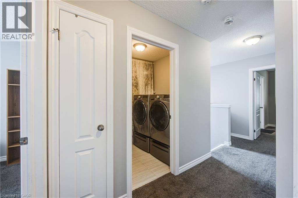 Photo 17 of 42 for 66 Yvonne Crescent