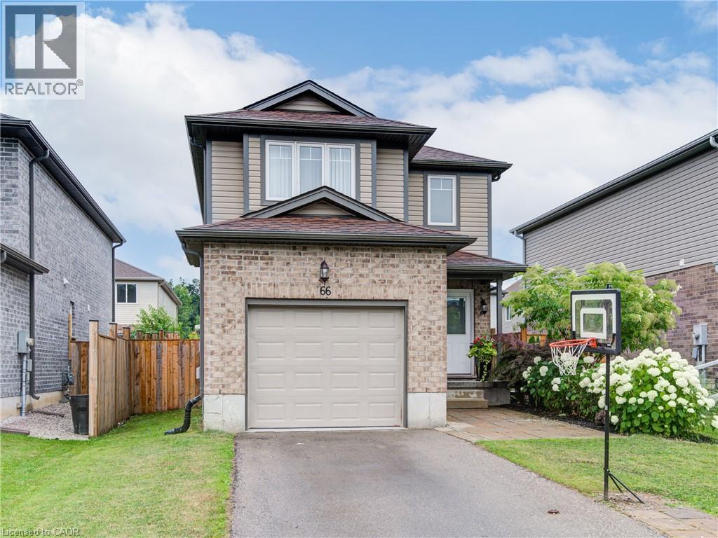 Photo 2 of 42 for 66 Yvonne Crescent