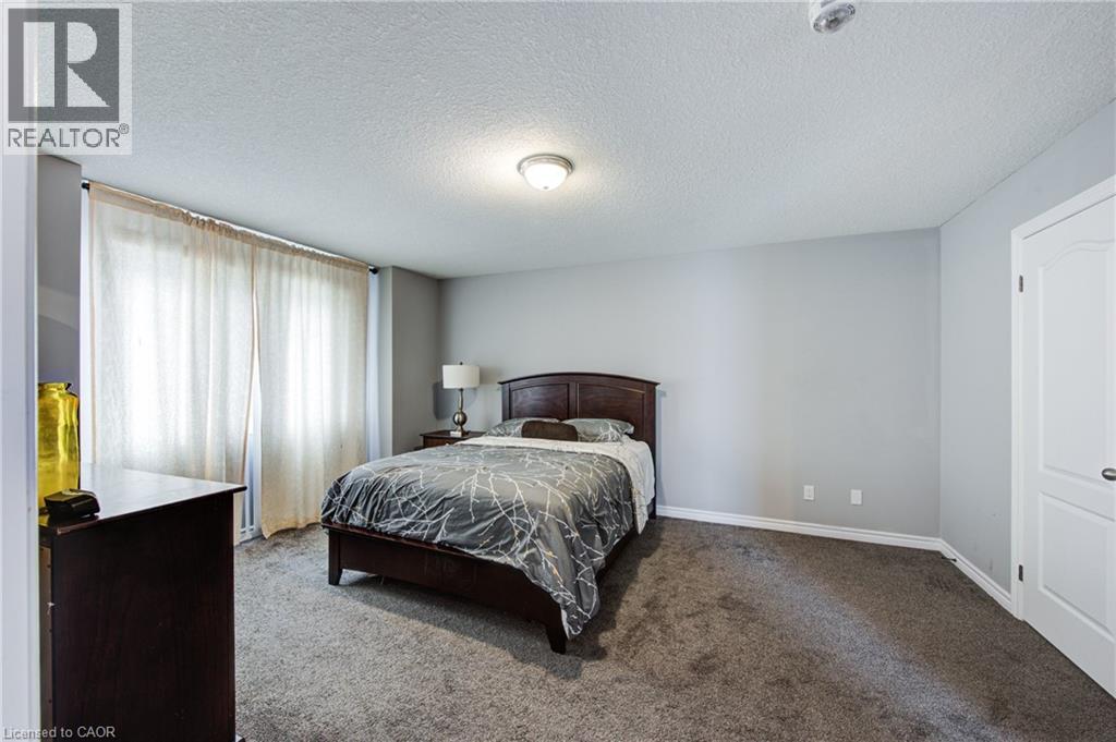 Photo 20 of 42 for 66 Yvonne Crescent