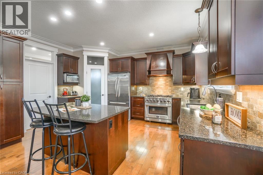 2011 Tyson Walk, London, Ontario  N6K 0C4 - Photo 8 - 40750316