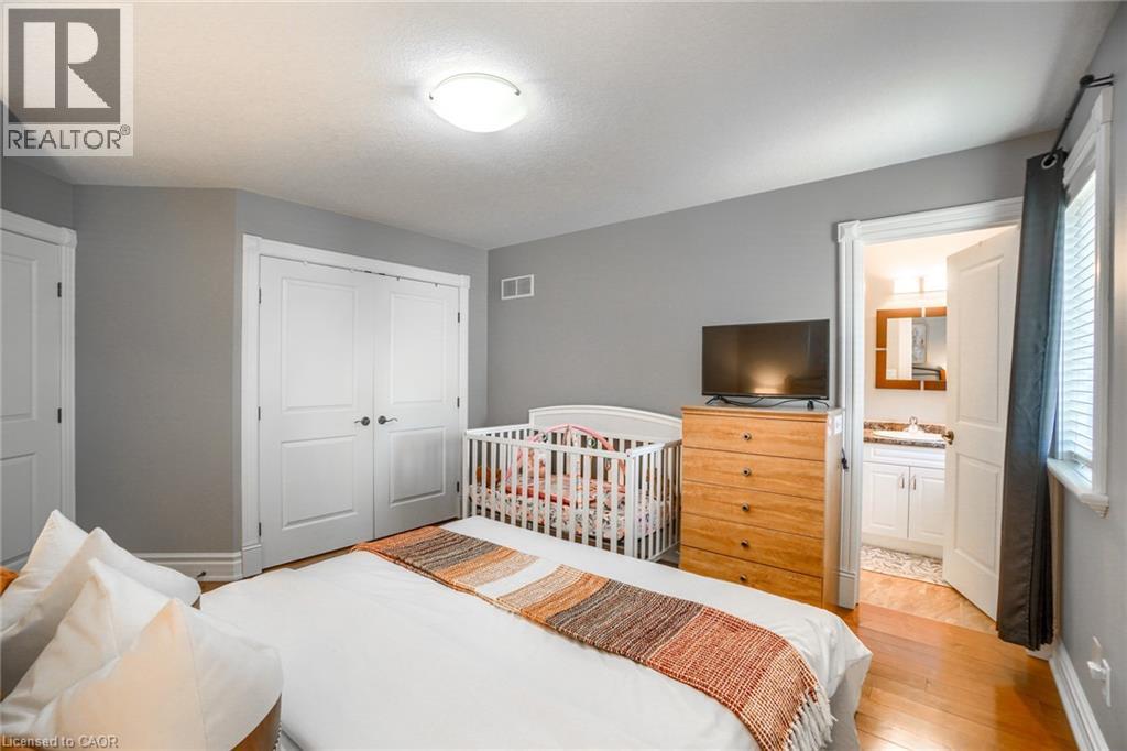 2011 Tyson Walk, London, Ontario  N6K 0C4 - Photo 29 - 40750316