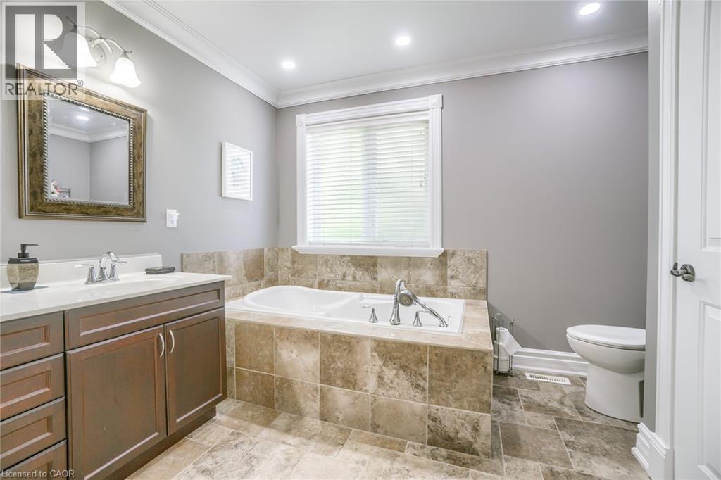 2011 Tyson Walk, London, Ontario  N6K 0C4 - Photo 25 - 40750316