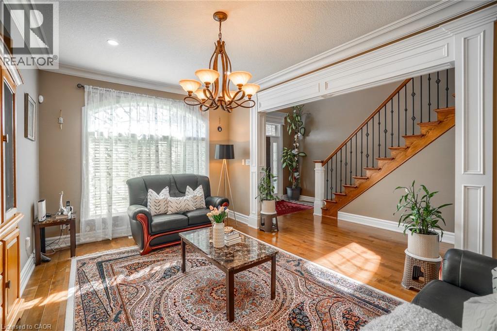 2011 Tyson Walk, London, Ontario  N6K 0C4 - Photo 17 - 40750316