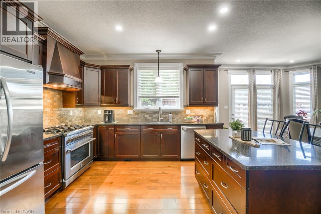 2011 Tyson Walk, London, Ontario  N6K 0C4 - Photo 9 - 40750316