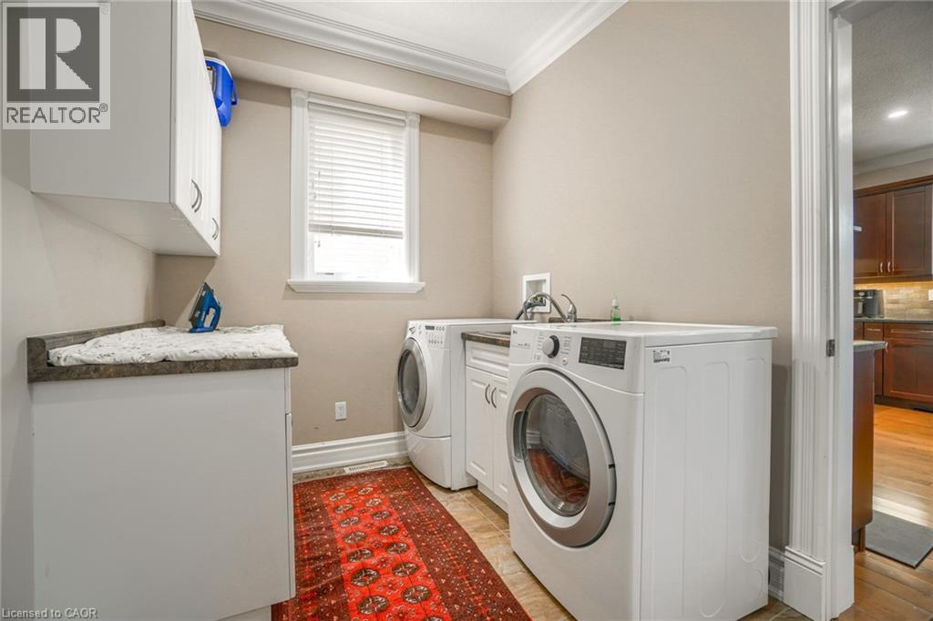 2011 Tyson Walk, London, Ontario  N6K 0C4 - Photo 43 - 40750316