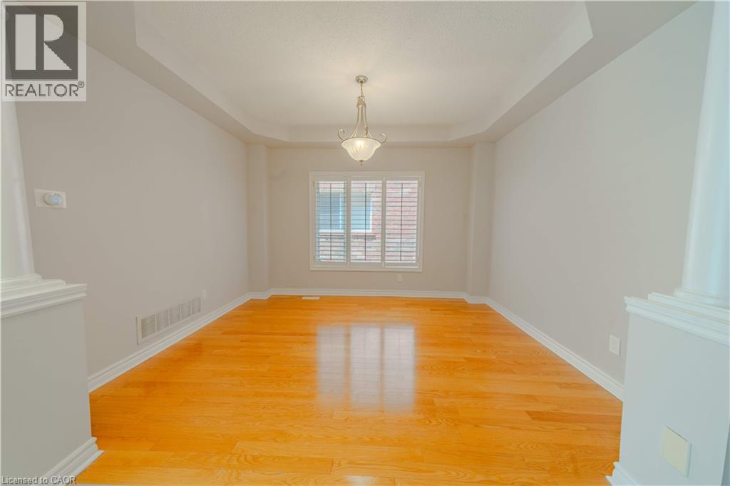 5918 Bassinger Place, Mississauga, Ontario  L5M 6K5 - Photo 12 - 40751488