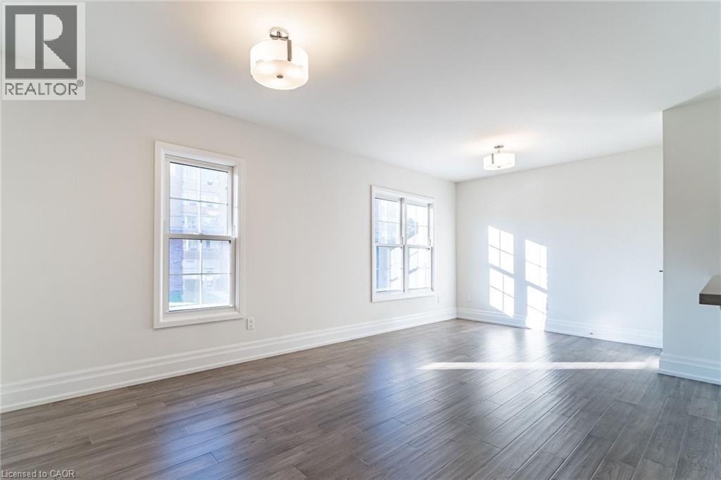 760 Lakeshore Road E Unit# 202, Mississauga, Ontario  L5E 1C7 - Photo 5 - 40751811