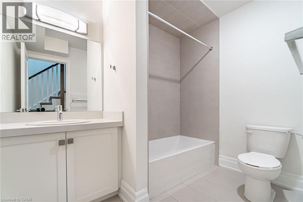 760 Lakeshore Road E Unit# 202, Mississauga, Ontario  L5E 1C7 - Photo 13 - 40751811