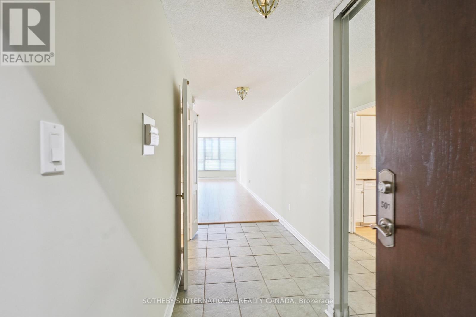 501 - 10 Tichester Road, Toronto, Ontario  M5P 3M4 - Photo 3 - C12352619