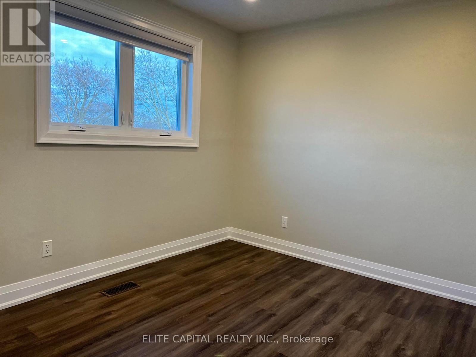 67 Hutcherson Square, Toronto, Ontario  M1B 1C5 - Photo 11 - E12352524