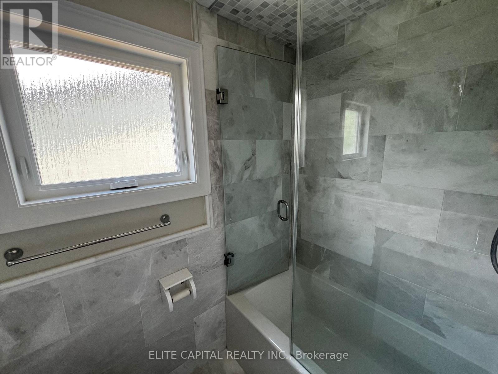 67 Hutcherson Square, Toronto, Ontario  M1B 1C5 - Photo 17 - E12352524