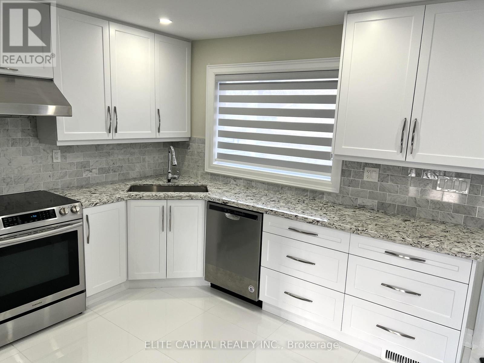 67 Hutcherson Square, Toronto, Ontario  M1B 1C5 - Photo 6 - E12352524