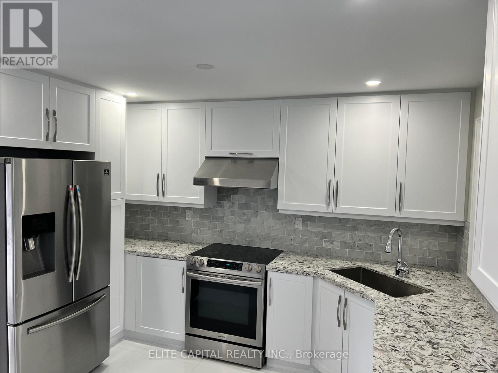 67 Hutcherson Square, Toronto, Ontario  M1B 1C5 - Photo 7 - E12352524