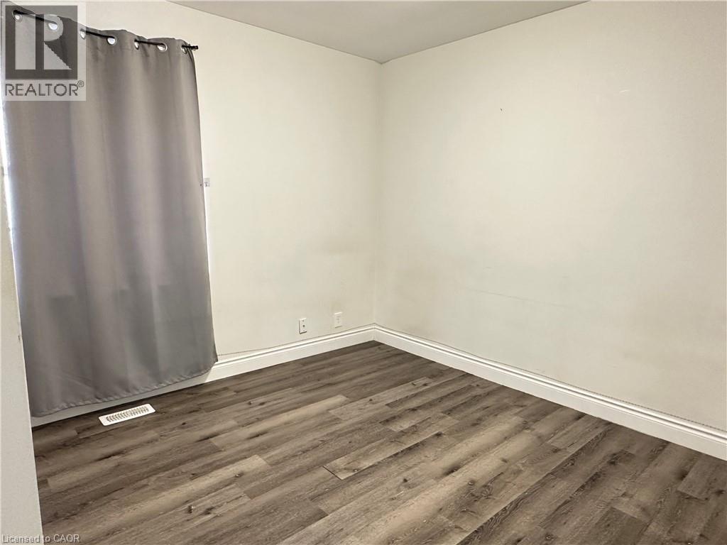 387 Mary Street N, Oshawa, Ontario  L1G 5C9 - Photo 11 - 40752275
