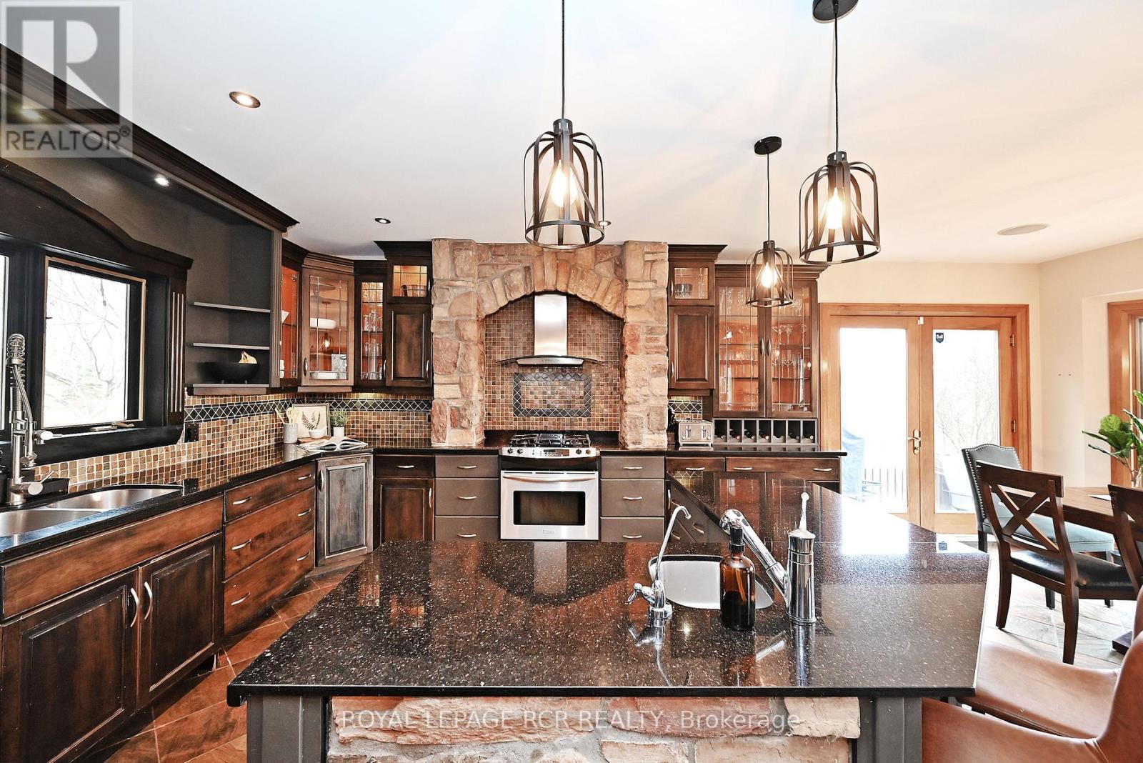 3327 9 Line, Bradford West Gwillimbury, Ontario  L3Z 3S4 - Photo 16 - N12352517