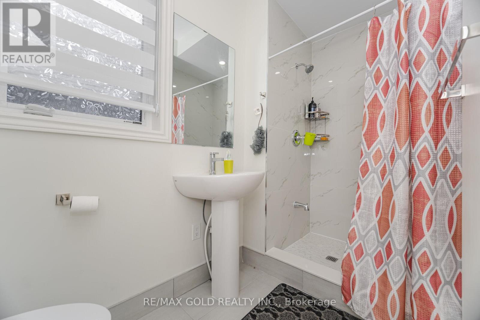 4 Elderberry Way, Adjala-Tosorontio, Ontario  L0G 1W0 - Photo 16 - N12352537
