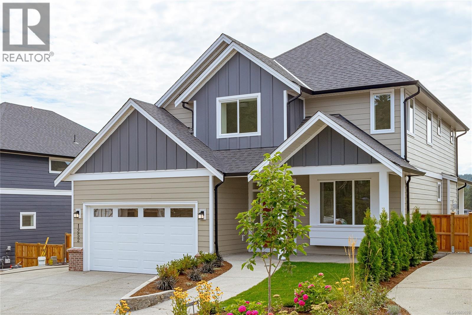 Property at 1252 Ashmore Terr image 2