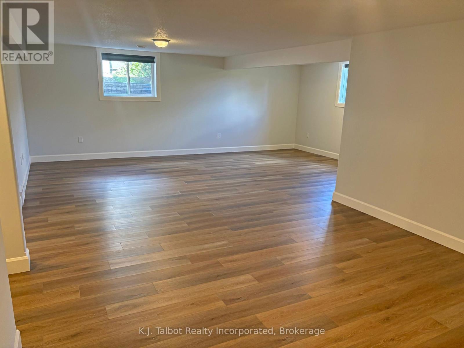 339 South Street S, Goderich, Ontario N7A 3M7 - Photo 21 - X12352633