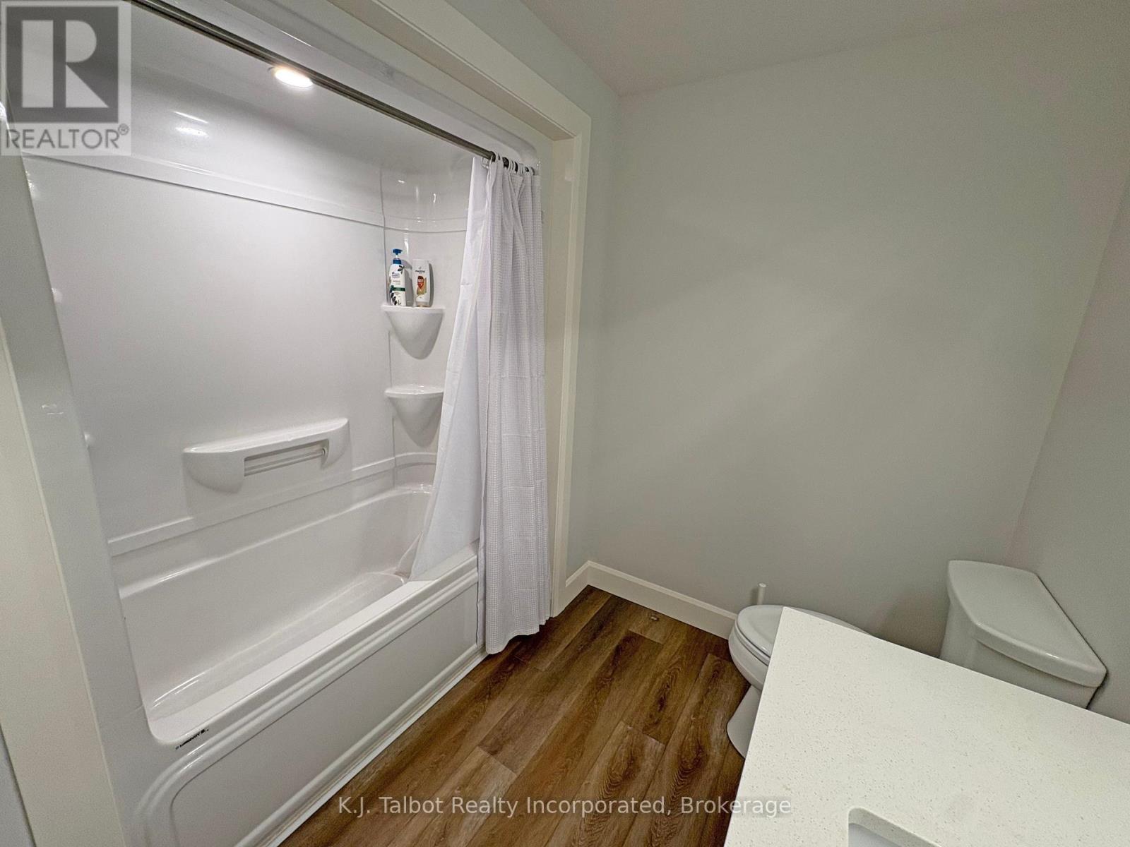 339 South Street S, Goderich, Ontario N7A 3M7 - Photo 23 - X12352633