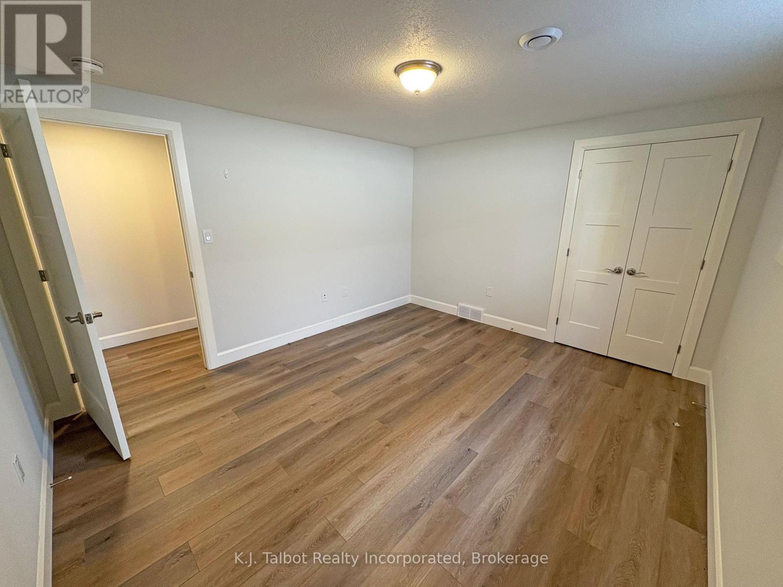 339 South Street S, Goderich, Ontario N7A 3M7 - Photo 26 - X12352633