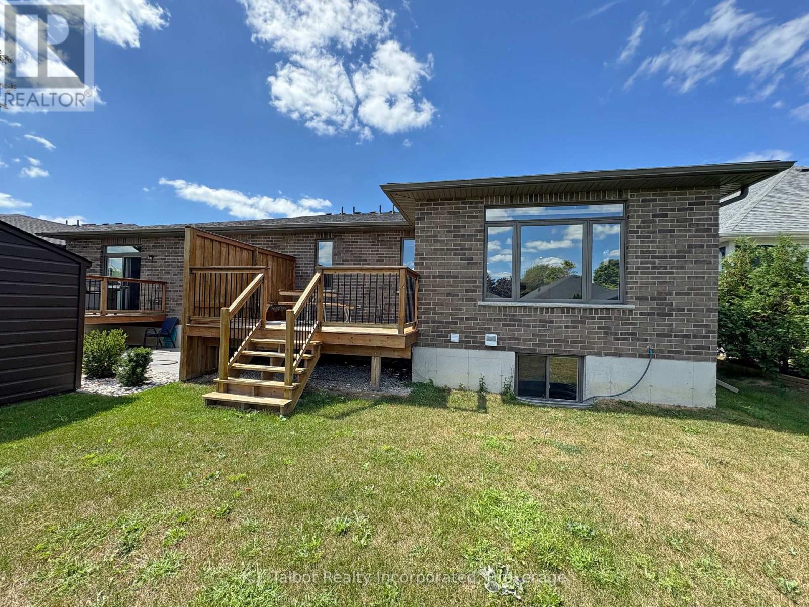 339 South Street S, Goderich, Ontario N7A 3M7 - Photo 32 - X12352633