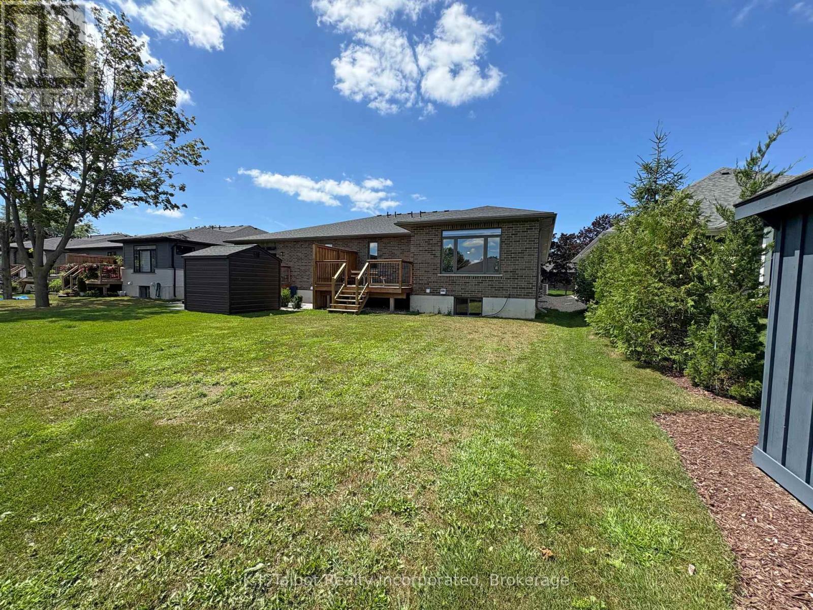 339 South Street S, Goderich, Ontario N7A 3M7 - Photo 33 - X12352633