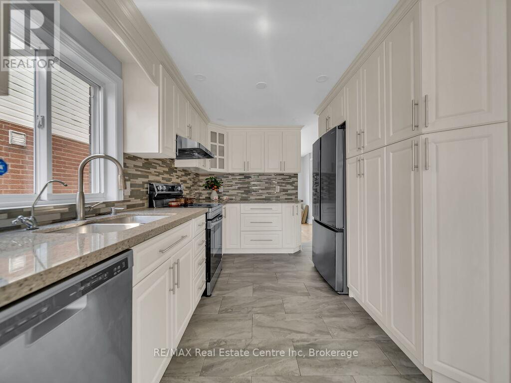 9 Ryde Road, Guelph, Ontario N1K 1V8 - Photo 11 - X12352668