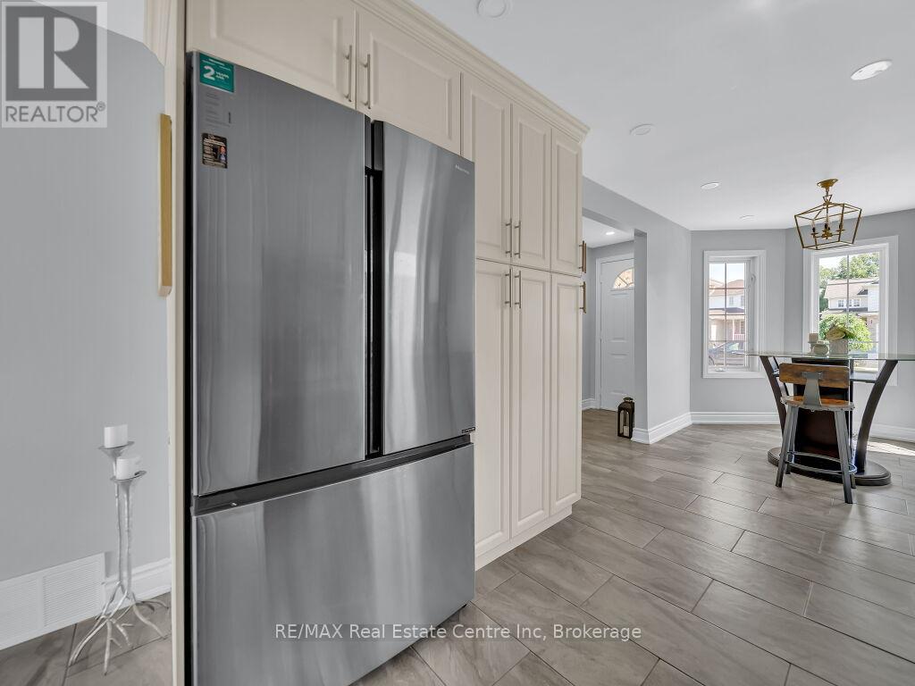 9 Ryde Road, Guelph, Ontario N1K 1V8 - Photo 13 - X12352668