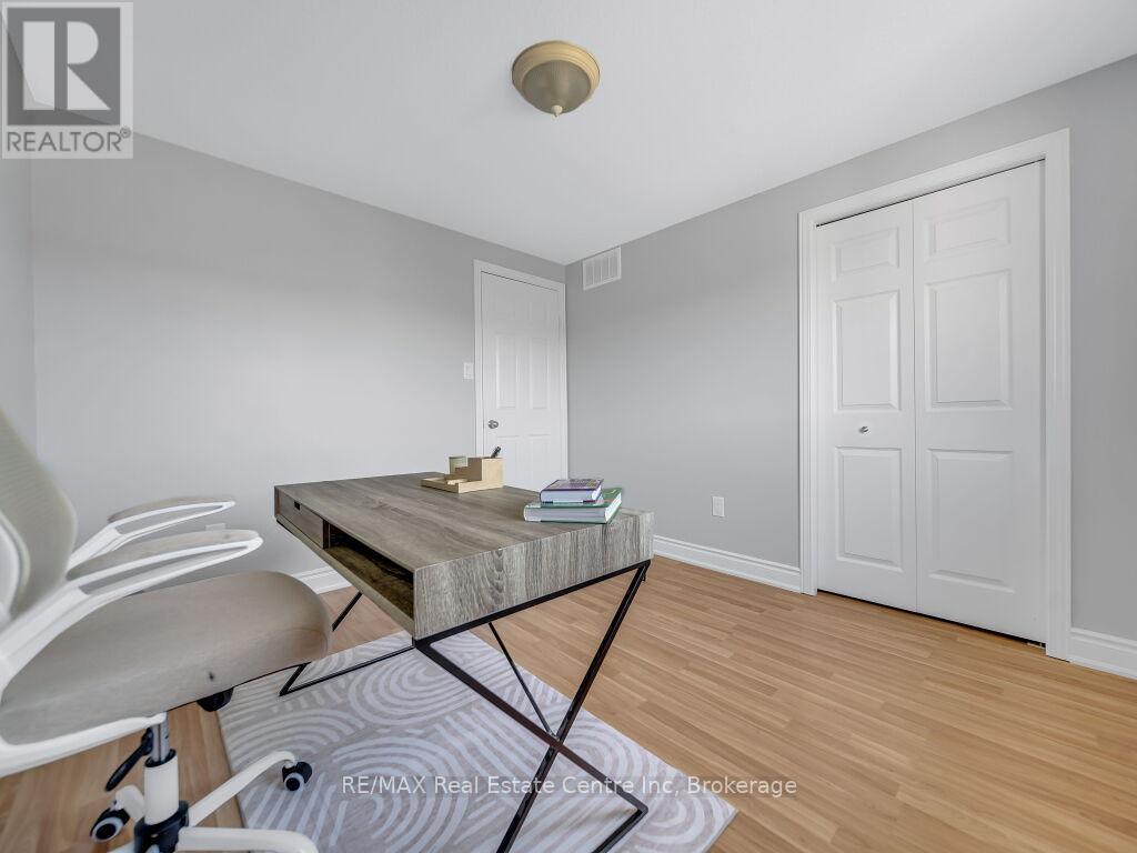 9 Ryde Road, Guelph, Ontario N1K 1V8 - Photo 29 - X12352668