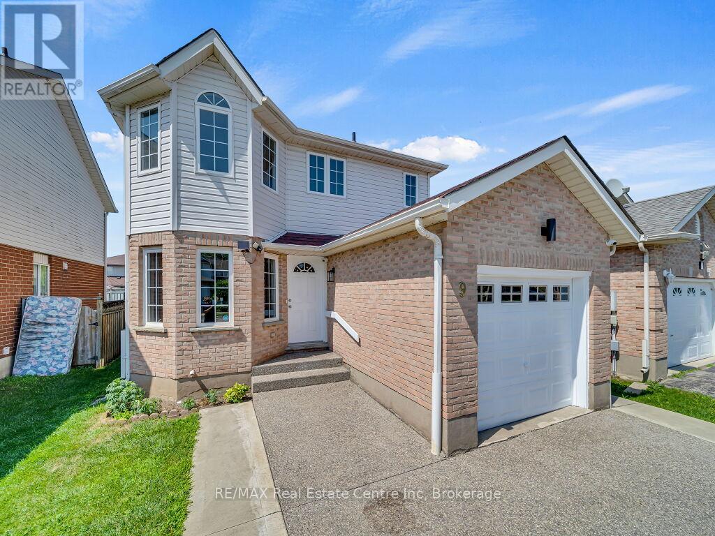 9 Ryde Road, Guelph, Ontario N1K 1V8 - Photo 3 - X12352668